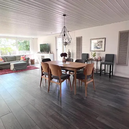 Golf Og Fred Ved Villa